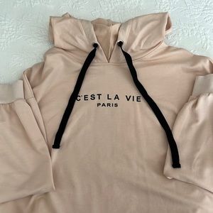 Women’s Crop Hoodie